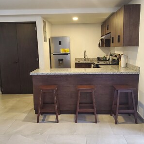 Microwave, oven, stovetop