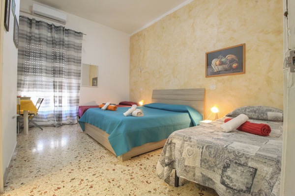 Comfort Double or Twin Room | WiFi (free)