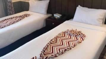 標準客房, 露台, 海景 | 迷你吧、房內夾萬、免費 Wi-Fi、床單