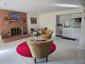 TV connectée, cheminée