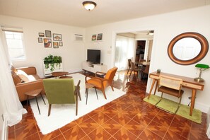 تلفزيون ذكي، مكتبة موسيقى، ستيريو