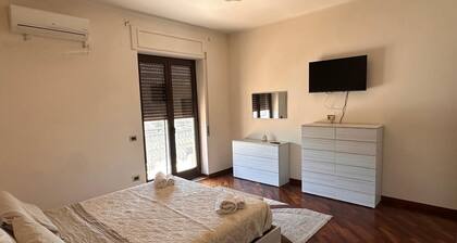 Cozy apartment with kitchen and terrace, ideal for friends and families