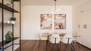 Unclassified image, 5 of 31, button - Mamad Modern 2BR Dream Gem Walk to Beach & City (Tel Aviv)
