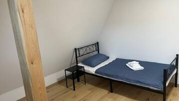 2 Schlafzimmer, Schreibtisch, kostenloses WLAN, Bettwäsche