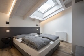2 chambres, fer et planche à repasser, accès au Wi-Fi (inclus)