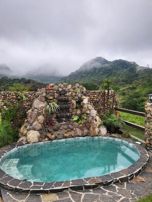 Pool - Alpine style mountain cabin with pool Pika 03 by Pika Cabins (Provincia de Panamá Oeste)