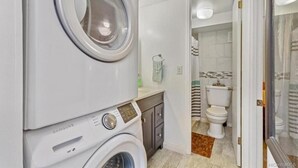 Deluxe Condo, Beach View | Laundry - Pats at Punalu'u - Beachfront Condos (Hau`ula)
