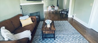 2 Queen Beds in 1896 Victorian Triplex! AC, WiFi, Parking & More! 