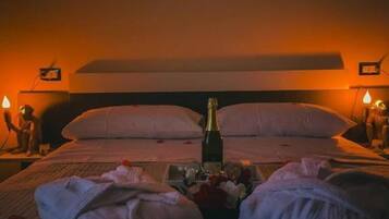 1 camera, una scrivania, culla da viaggio, Wi-Fi