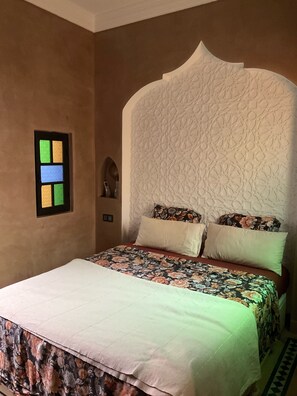 5 chambres, fer et planche Ă repasser, Wi-Fi, draps fournis