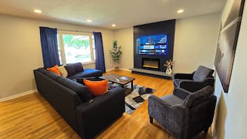 Smart TV, fireplace, video games