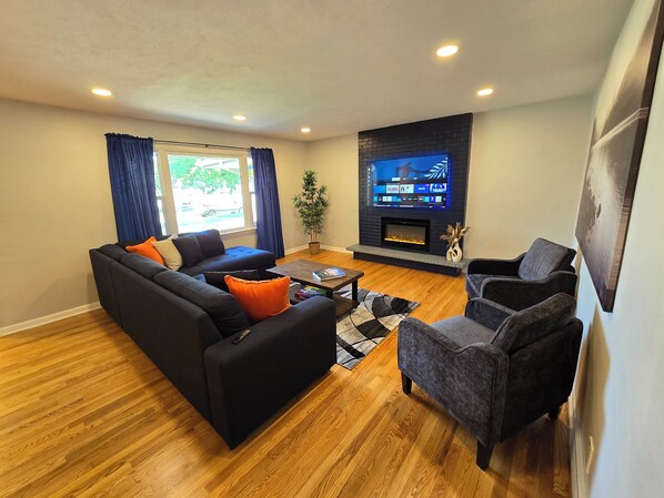 Smart TV, fireplace, video games