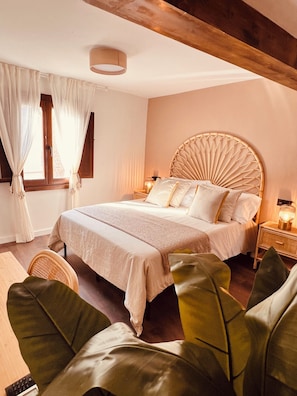 3 chambres, fer et planche Ă repasser, Wi-Fi, draps fournis