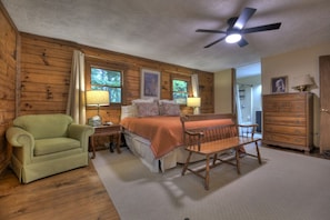 4 bedrooms, free WiFi, bed sheets