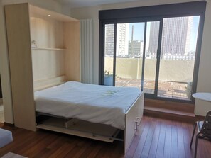 1 bedroom, iron/ironing board, WiFi, bed sheets