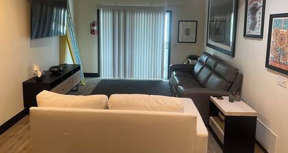 Charming 2-bedroom condo in marvelous Ventura California.