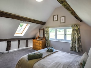 1 bedroom, free WiFi, bed sheets