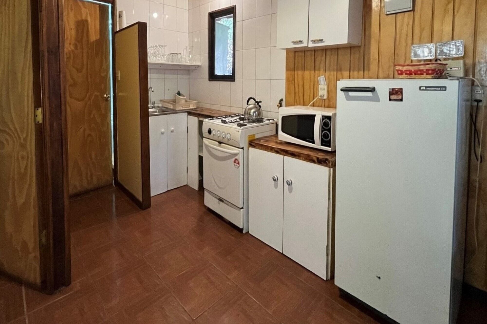 Family Cabin, Garden View | Private kitchen | Full-size fridge, microwave, oven, cookware/dishes/utensils