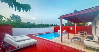 New Boutique House with Pool near the Beach