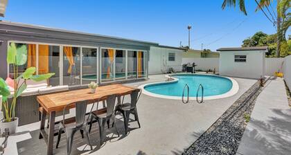 Luxury Pool Villa 5BD 4BA