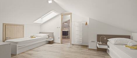 2 chambres, coffre-fort, fer et planche Ă repasser