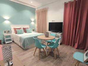 1 bedroom, WiFi, bed sheets - Casa Cervera: Acogedor Estudio con una Magnifica Ubicación en la Bahía de Cádiz (San Fernando)