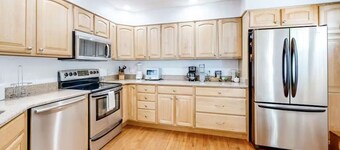 Charming 3-bedroom house with AC and WiFi in pleasant Ocean City