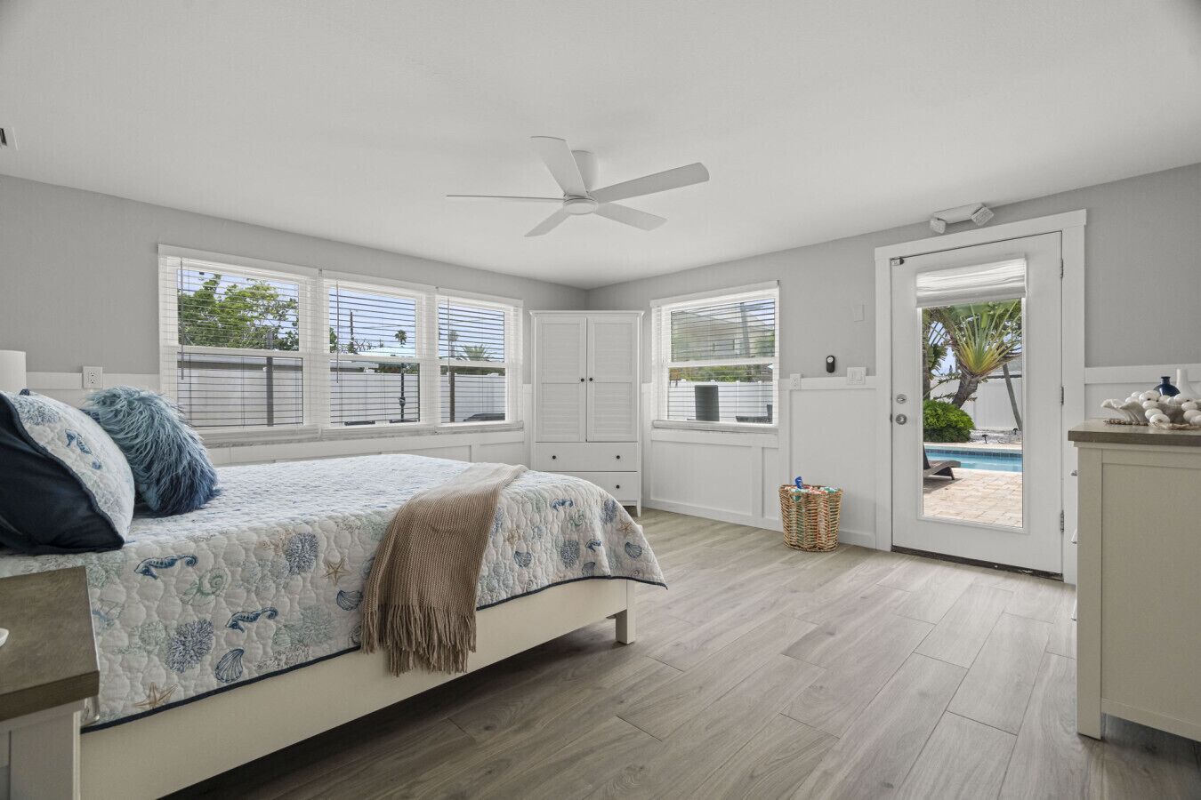 3 bedrooms, desk, iron/ironing board, free WiFi