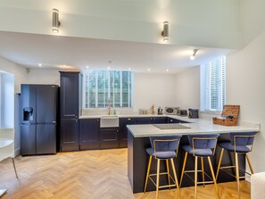 Geschirrspüler, Hochstuhl