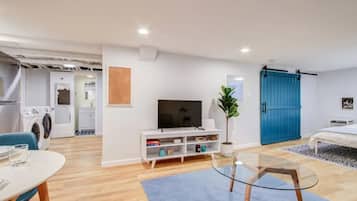 Studio Standar | Area keluarga