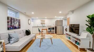 Standard Studio | Living area