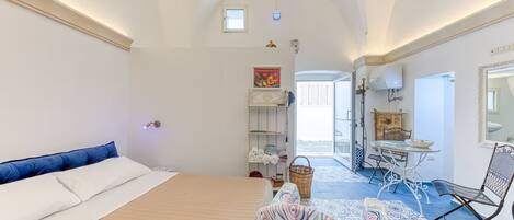 1 غرفة نوم ومكتب وواي فاي مجانًا وملاءات أسرّة