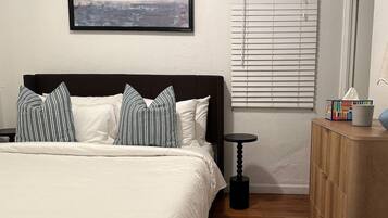 1 Schlafzimmer, Bügeleisen/Bügelbrett, kostenloses WLAN, Bettwäsche