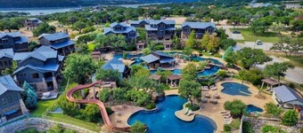 Spacious 4 Bedroom Designer Home within the gates of The Reserve!