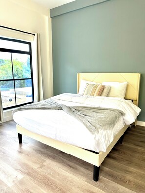 3 bedrooms, iron/ironing board, WiFi, bed sheets - Charming 3-bedroom villa with Pool, WiFi and AC in Saint Andrew (Saint Andrew)