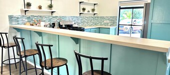 Charming 3-bedroom villa with Pool, WiFi and AC in Saint Andrew