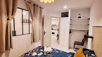 1 bedroom, iron/ironing board, WiFi, bed sheets