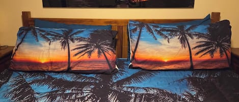 1 dormitorio, escritorio, wifi gratis y ropa de cama