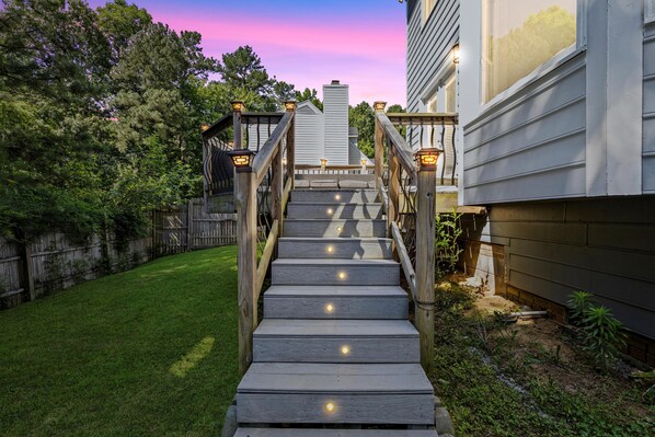 Property grounds - Cozy Home Away From Home- 10MIN From DT Durham, Family-Friendly Neighborhood (Durham)