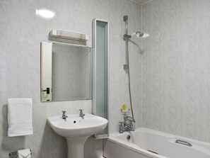 Towels - 3 bedroom accommodation in Houghton Le Spring, near Durham (Houghton Le Spring, near Durham)