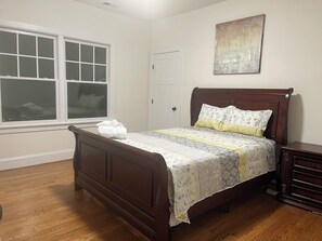 5 chambres, fer et planche Ă repasser, Wi-Fi, literie fournie