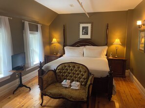 8 chambres, Wi-Fi, literie fournie