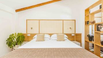 1 chambre, coffres-forts dans les chambres, bureau