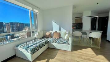 Superior Apartment, City View | Living area