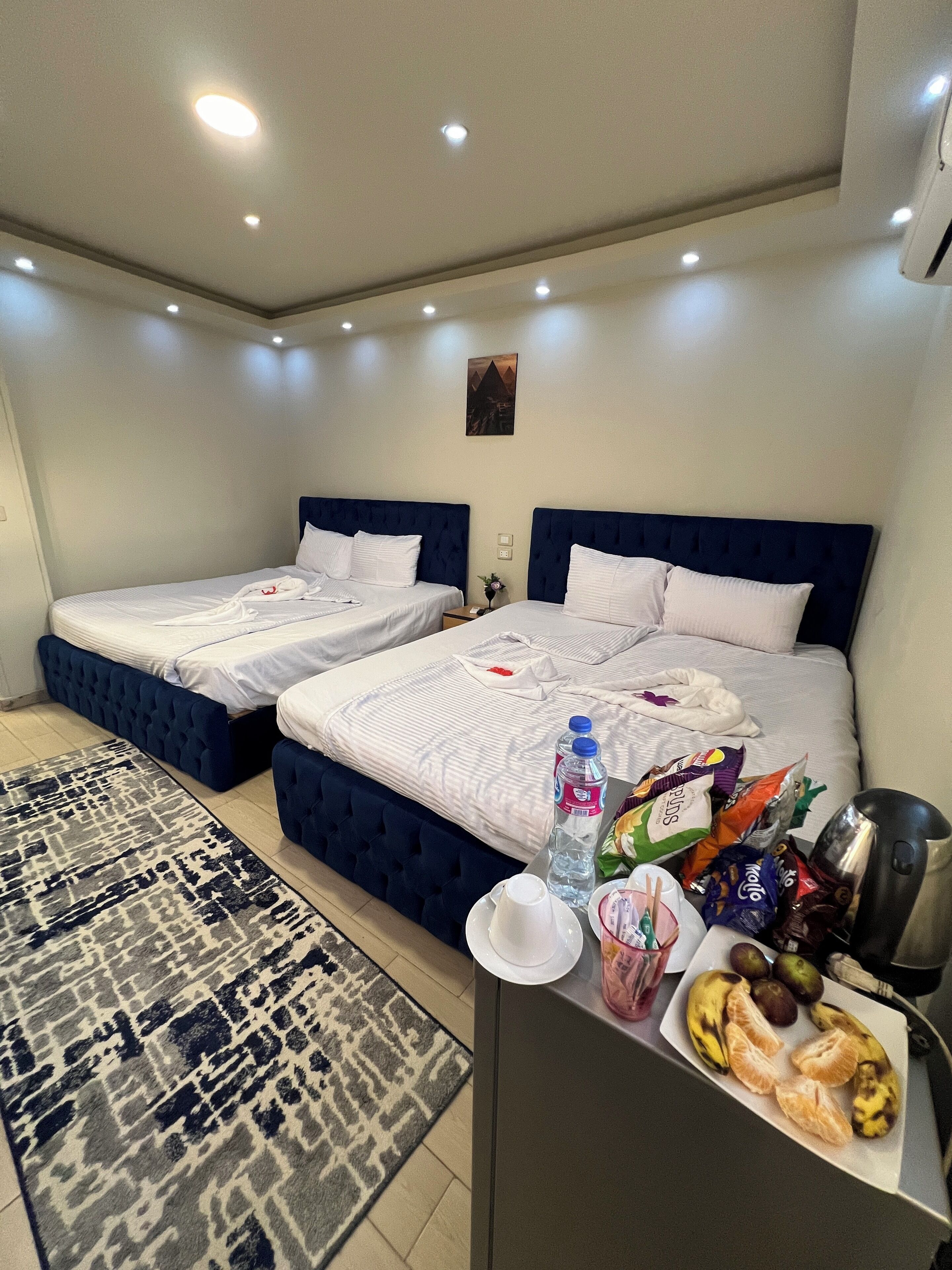 Foto - Pyramids hills view