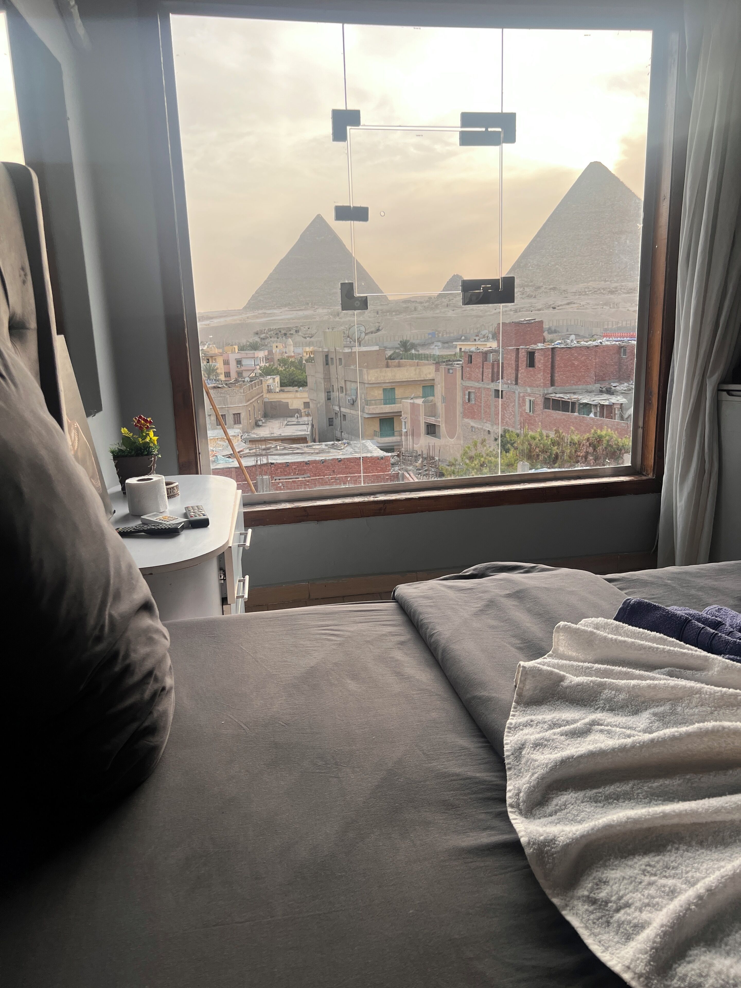 Foto - Pyramids hills view