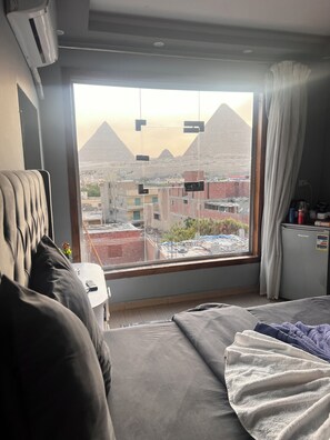 Royal Room, Pyramids View | Minibar, desk, iron/ironing board, free WiFi