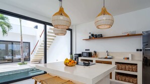 Basic Villa | Private kitchen - Villa Flambard (Canggu)