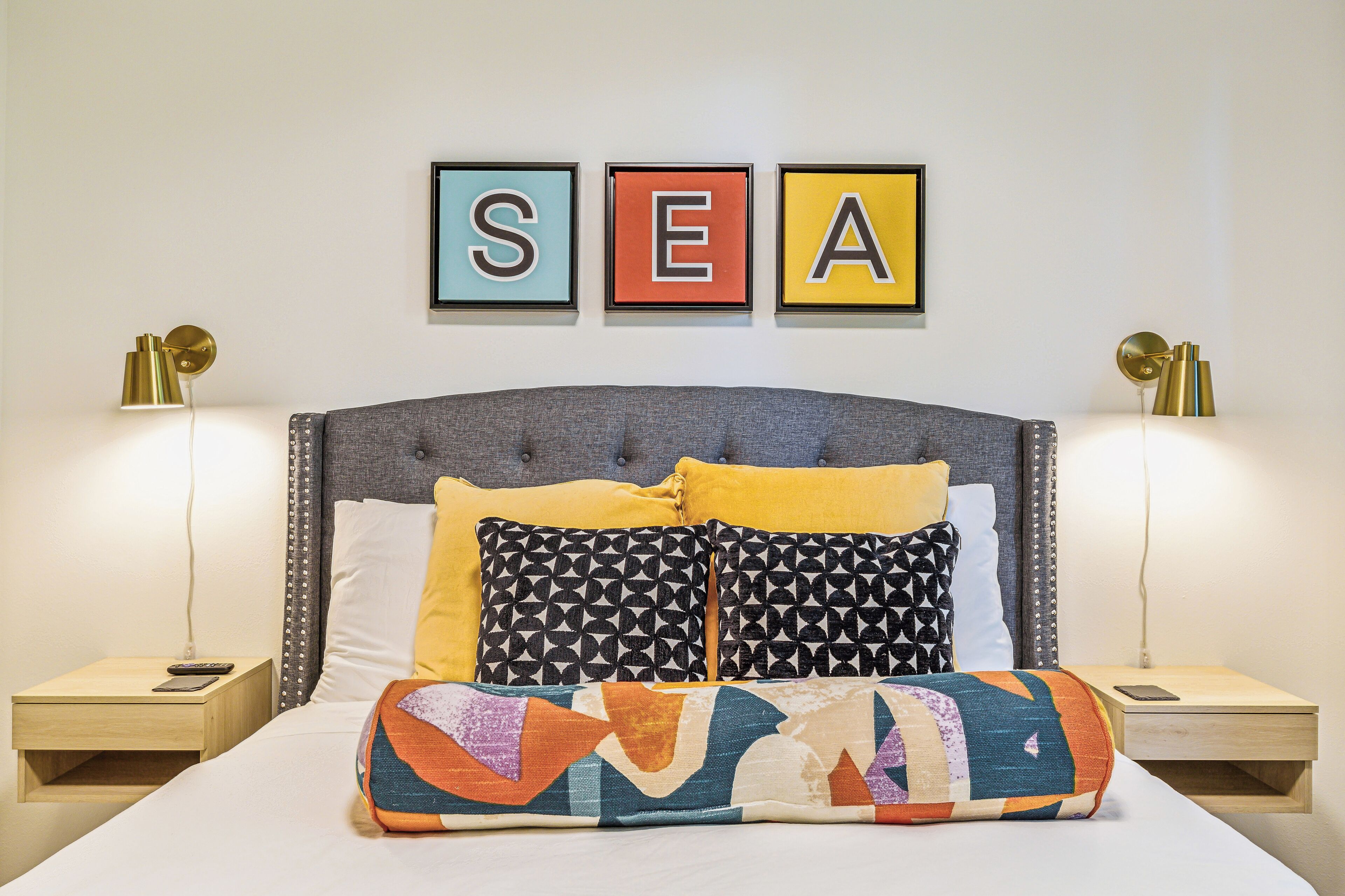 2 bedrooms, desk, iron/ironing board, free WiFi