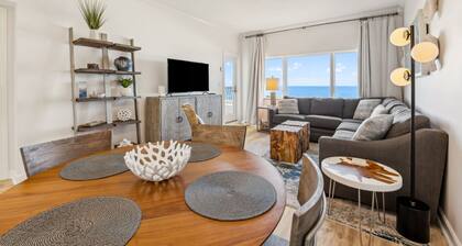 Fully Remodeled 5th-Floor Sandcastles Villa with Ocean Views!